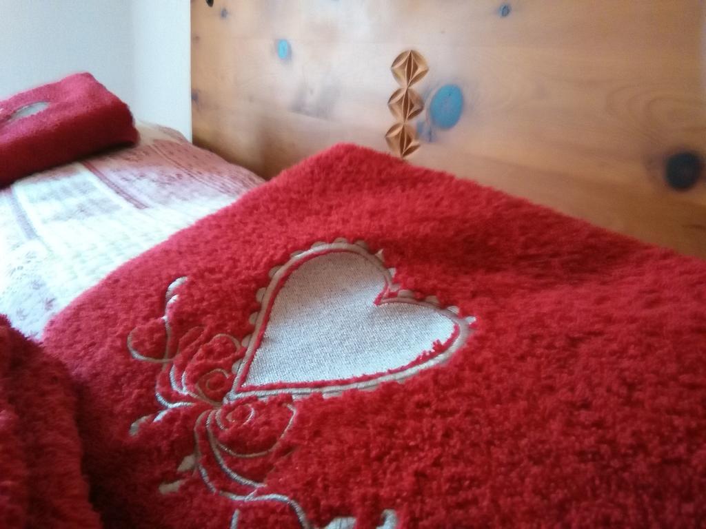 B&B La Vieille Meison De Pappa Sarre 外观 照片